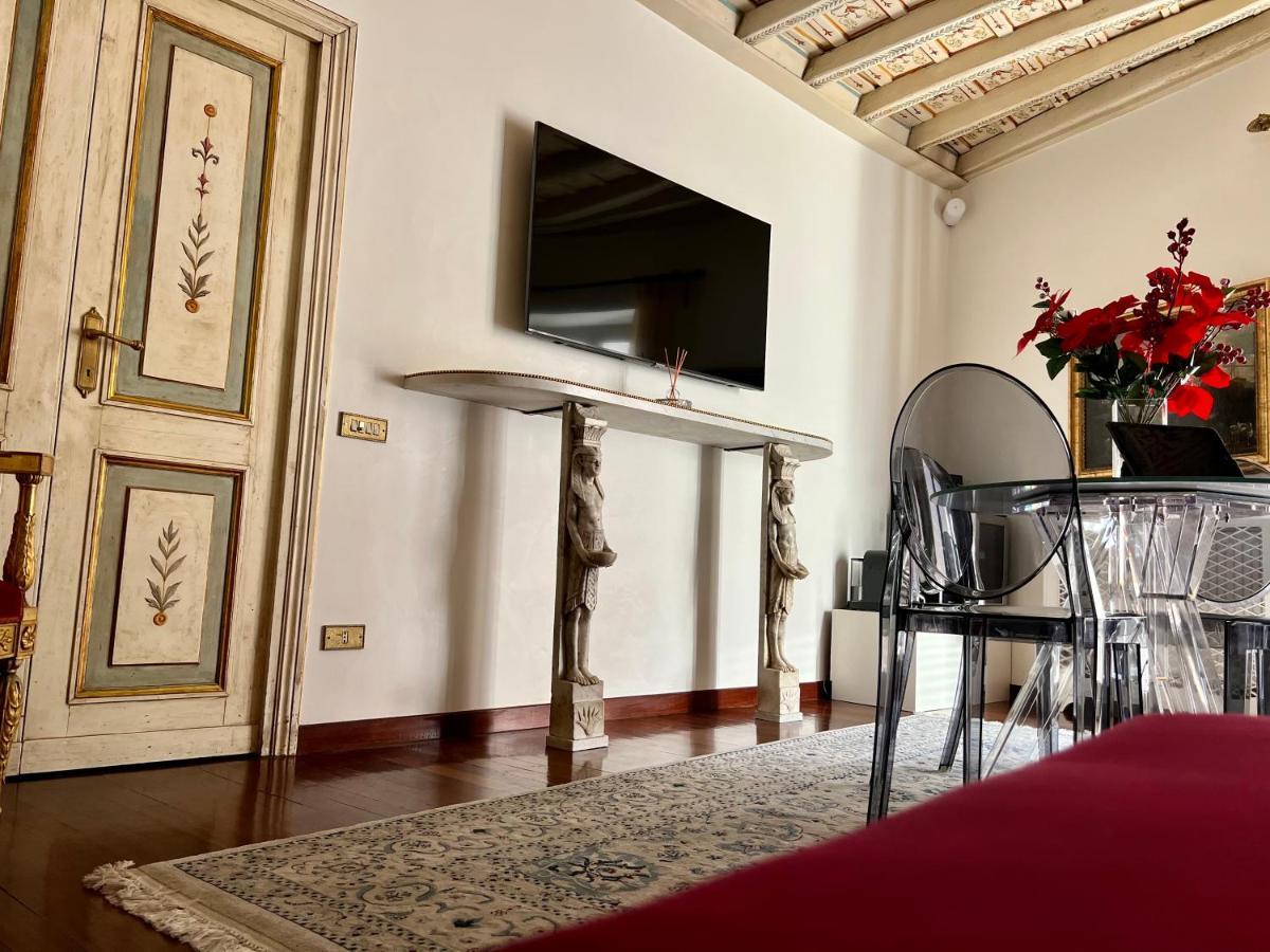 Babuino Luxury Apartment - Piazza Di Spagna โรม ภายนอก รูปภาพ